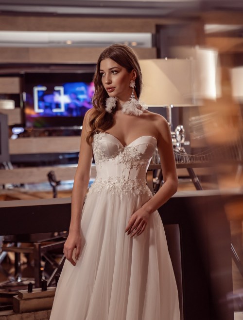 https://elisebride.ro/images/stories/virtuemart/product/VWD-SL18       (1).jpg